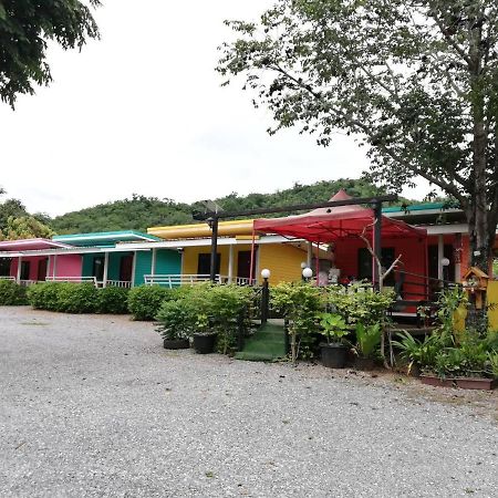 Vila Banrimkhao Pak Chong Exteriér fotografie