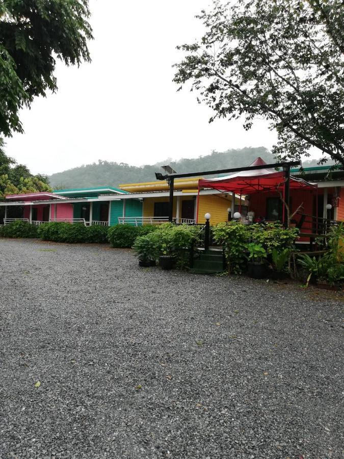 Vila Banrimkhao Pak Chong Exteriér fotografie