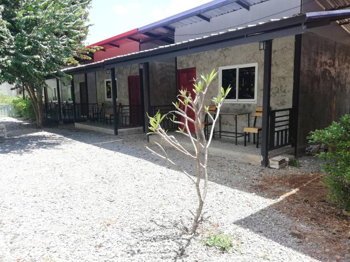 Vila Banrimkhao Pak Chong Exteriér fotografie
